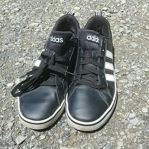 Classic black and white unisex adidas